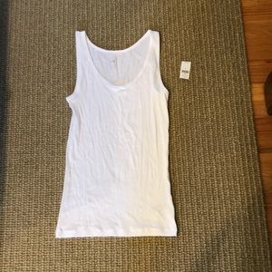 Gap Tank Top